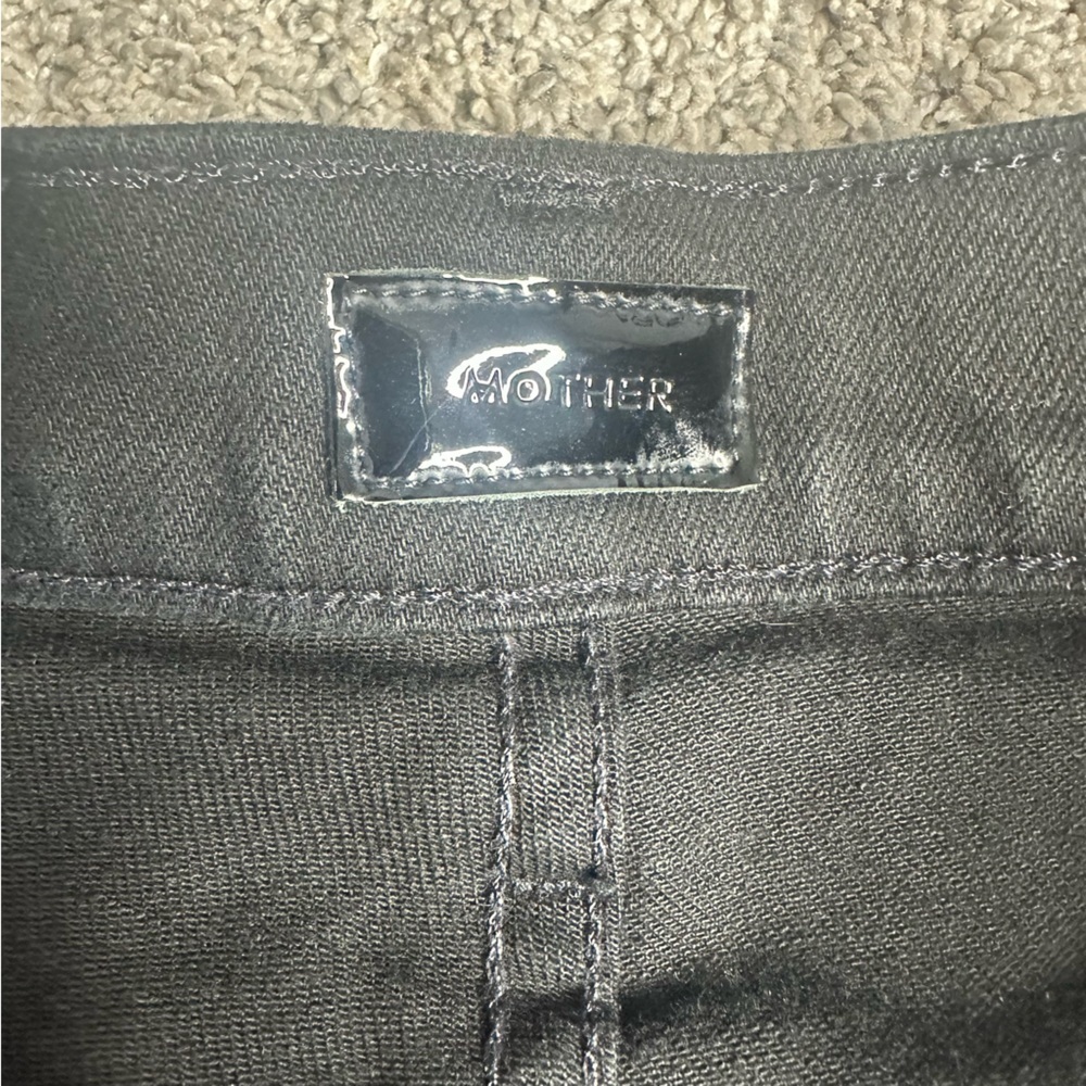 MOTHER Patch Pocket Insider Ankle Mid-Rise Crop Flare Jeans 30 10 black pitch - Picture 9 of 15
